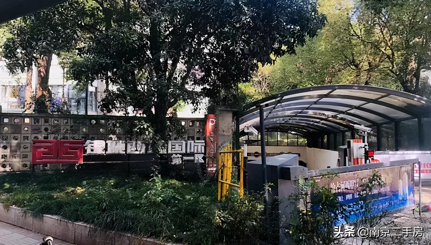 房价超7万/㎡！实探河西中部门禁超严小区，现场竟被圈粉了