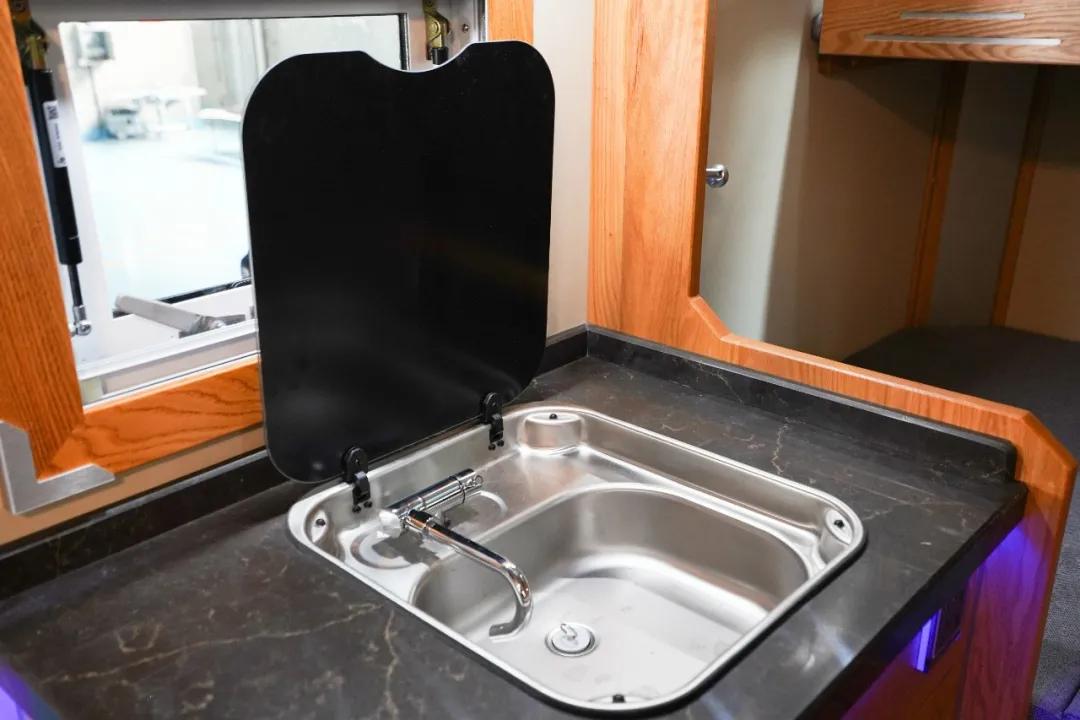 与动作导演赵汉唐达成合作看看新重汽曼恩无疆系列有哪些独特魅力