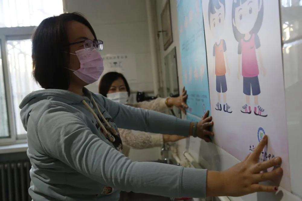 让*党**旗在高三复学一线高高飘扬——太原十九中