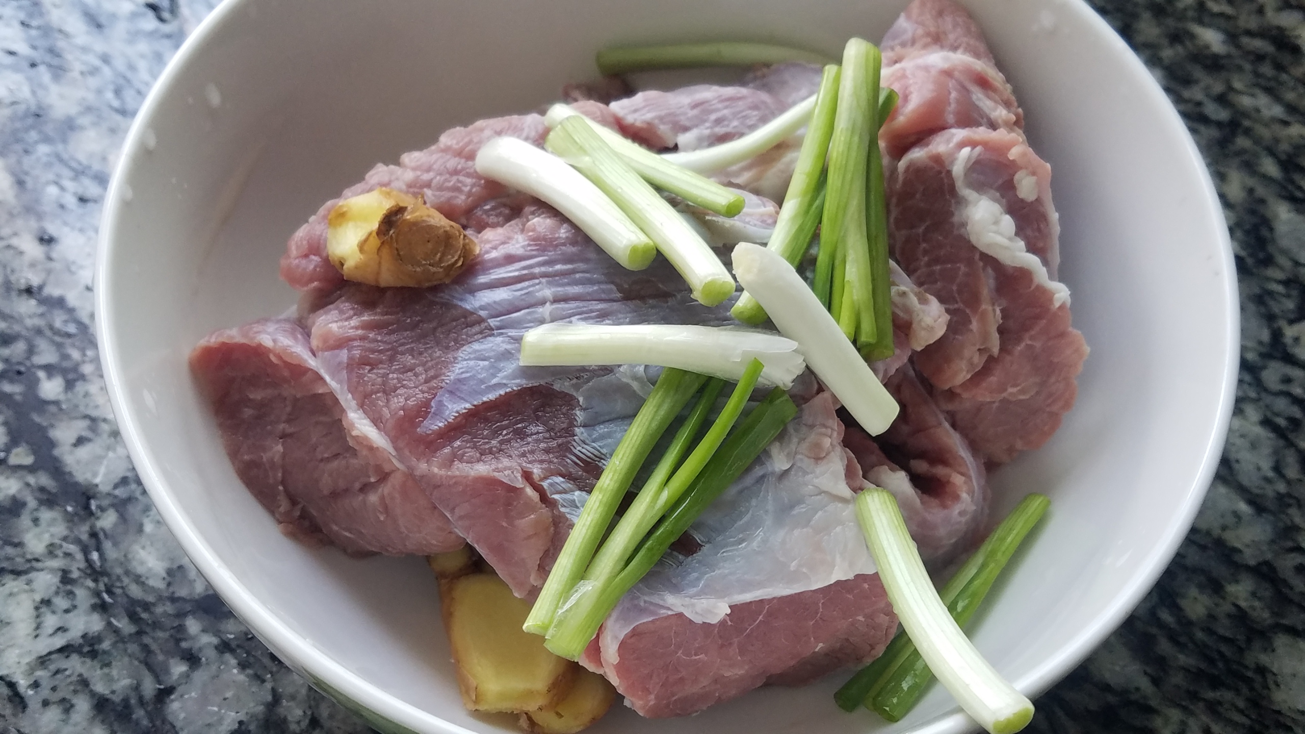 5种简单又美味的牛肉家常做法,牛肉这样做肉不老不柴好吃又入味