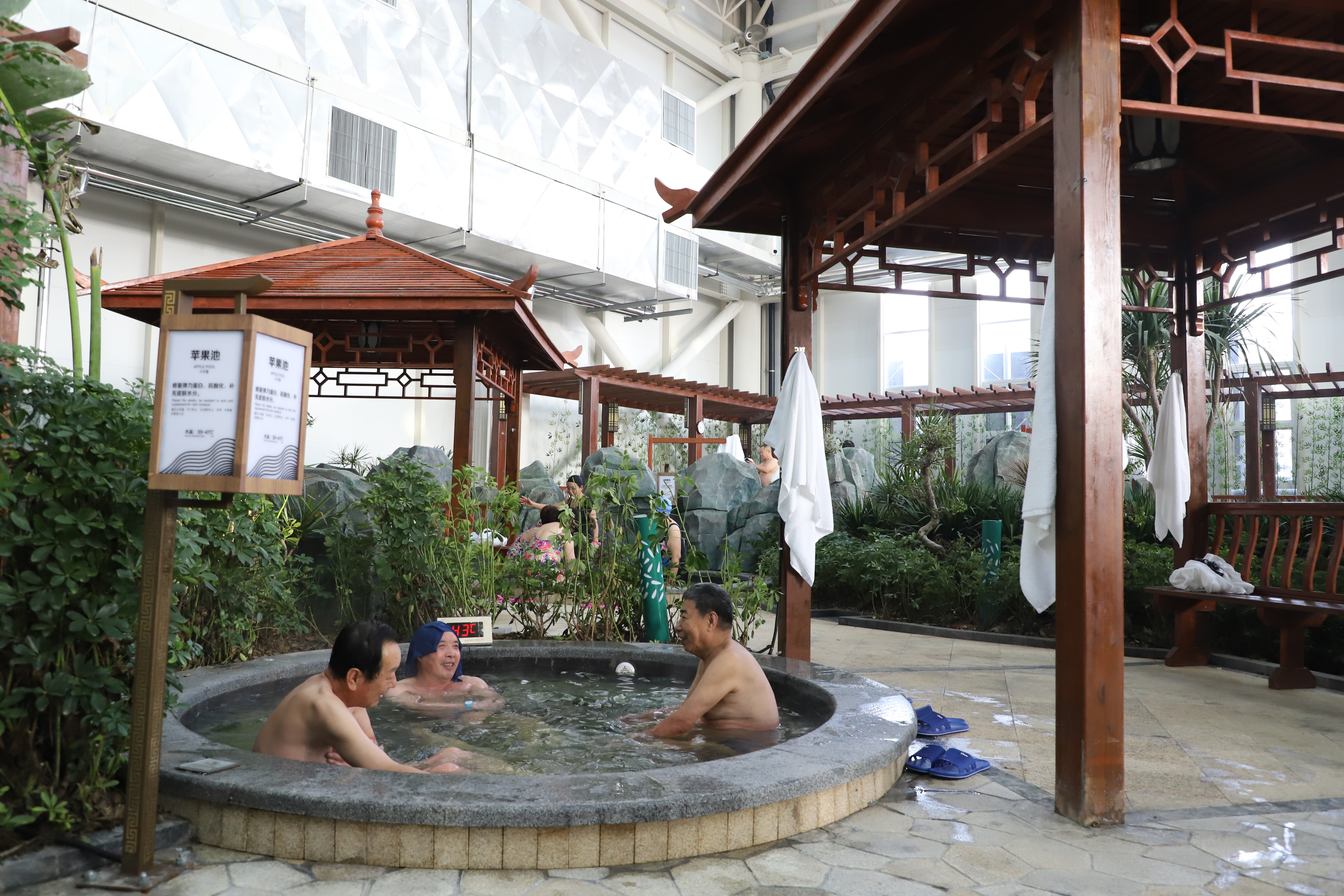 潍坊滨海弘润温泉小镇,潍坊弘润融汇温泉小镇门票价格