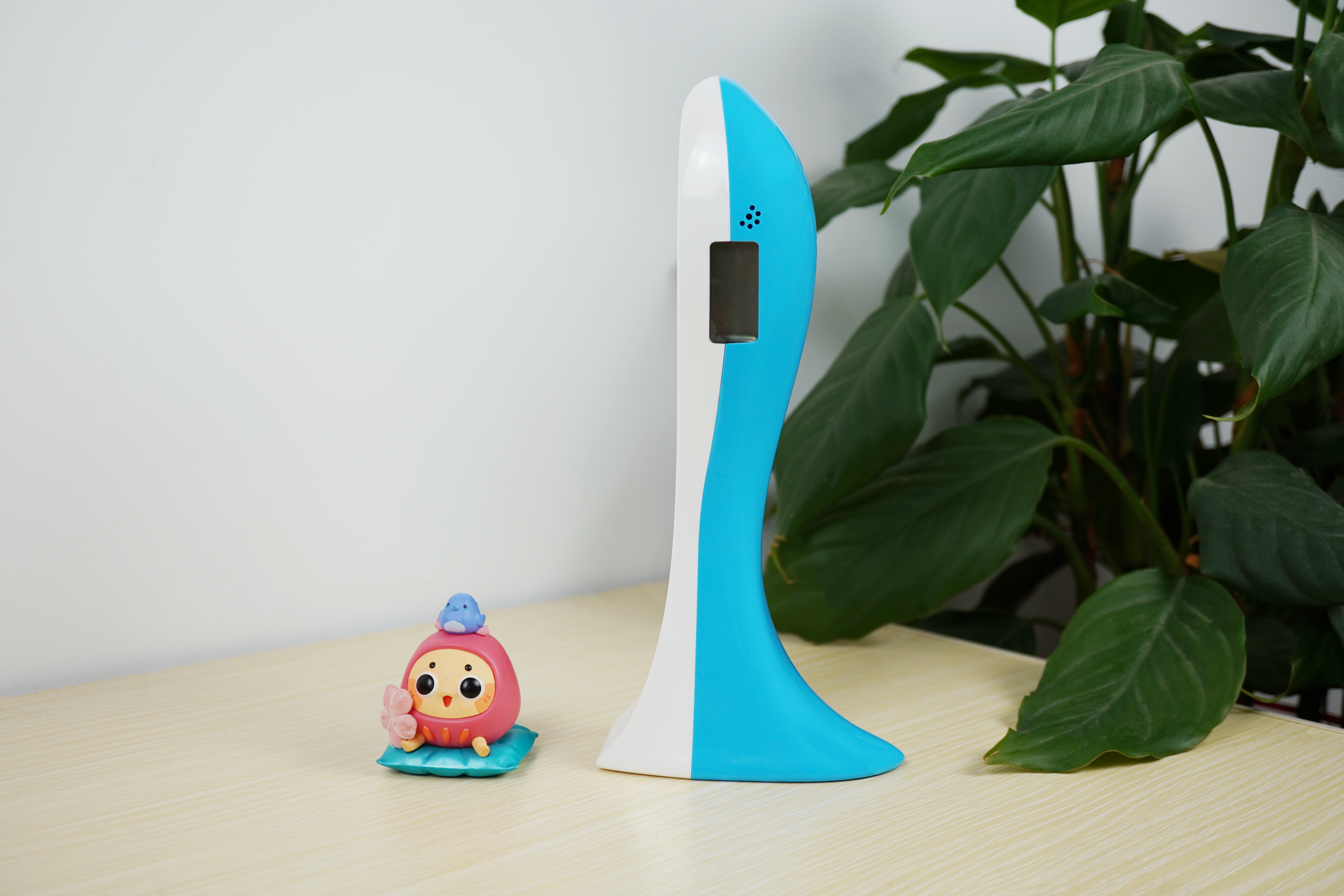 告别墙上刻线，便捷测取身高——云康宝智能身高测量仪测评