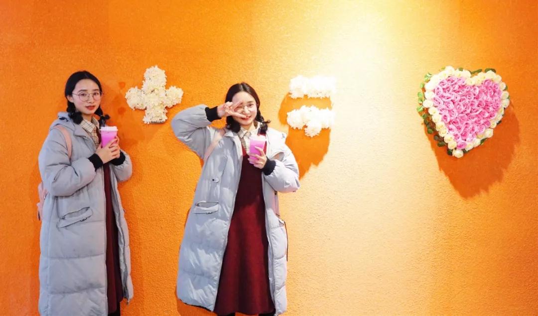 平顶山步行街新的小吃街,曝光街边小吃