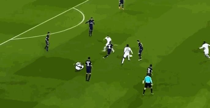 巴黎大脑维拉蒂：亚平宁的中场精灵，1米65也有强悍的防守