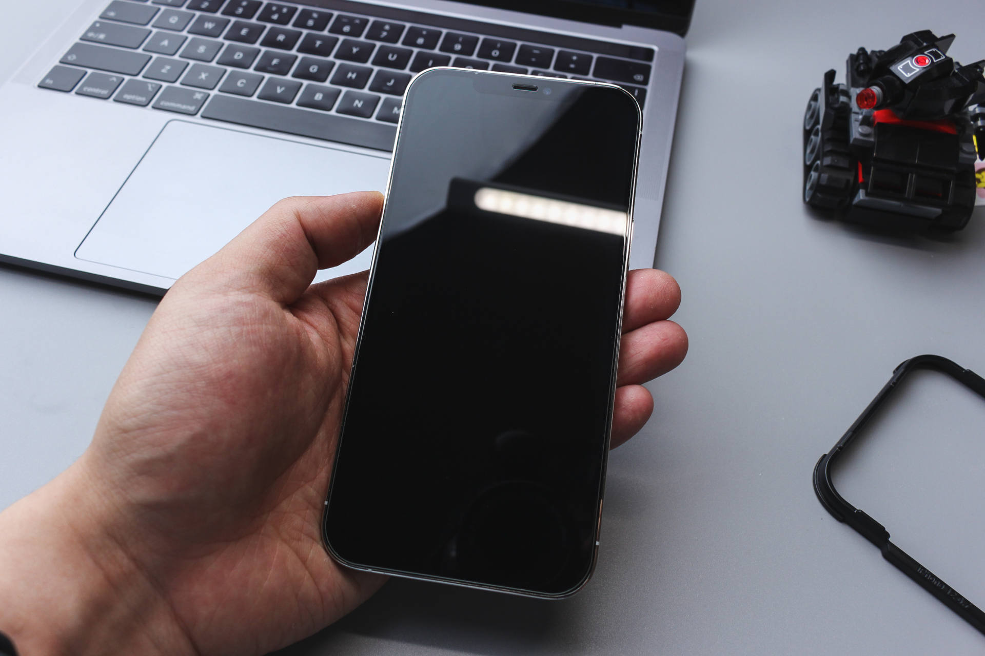 倍思手机膜旗舰店,倍思手机膜苹果怎么使用