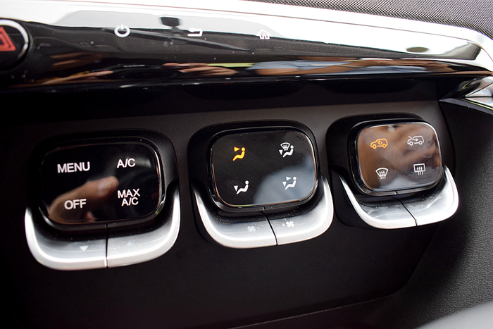 北汽绅宝智达x3试驾视频,北汽智达x3手动挡试驾视频