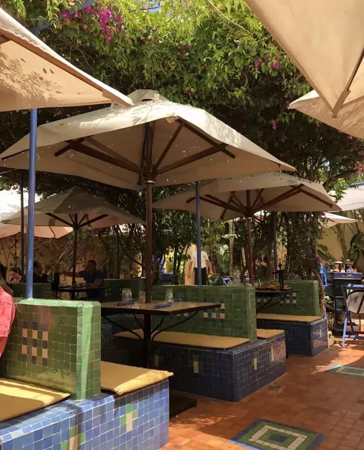 非洲的“后花园”在中国爆红，这个国家简直是“好色者”的天堂