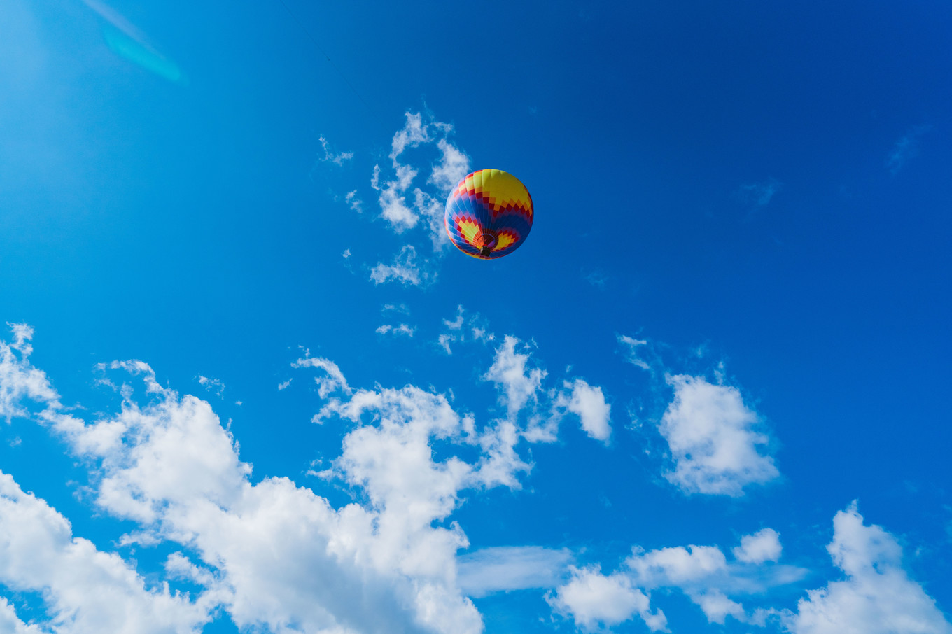 云南腾冲9月旅游攻略,云南腾冲旅游攻略秋天