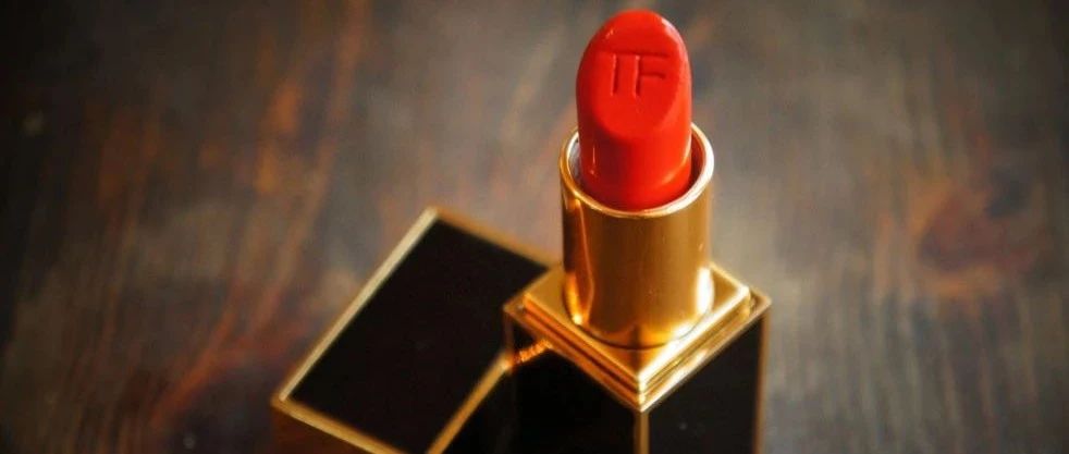 女神节特辑：从禁忌到经济，一支口红里的社会史