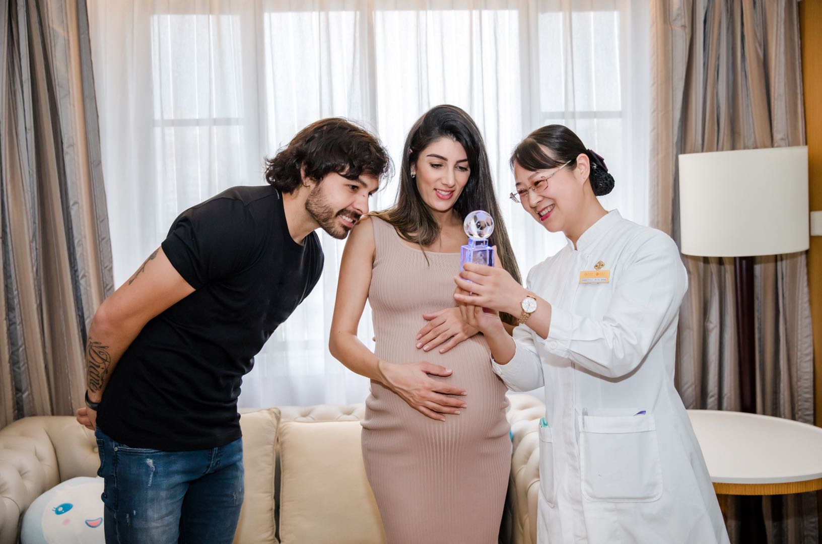 高拉特归化2021广州恒大,高拉特龙凤胎