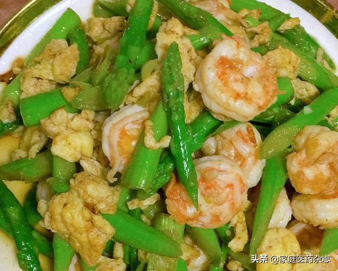 芦笋的营养价值与地道吃法,芦笋的吃法和营养价值