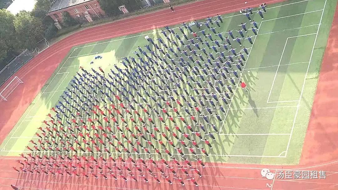 张江汤臣豪园四期新挂牌109㎡大两房一套，精装修诚意出售