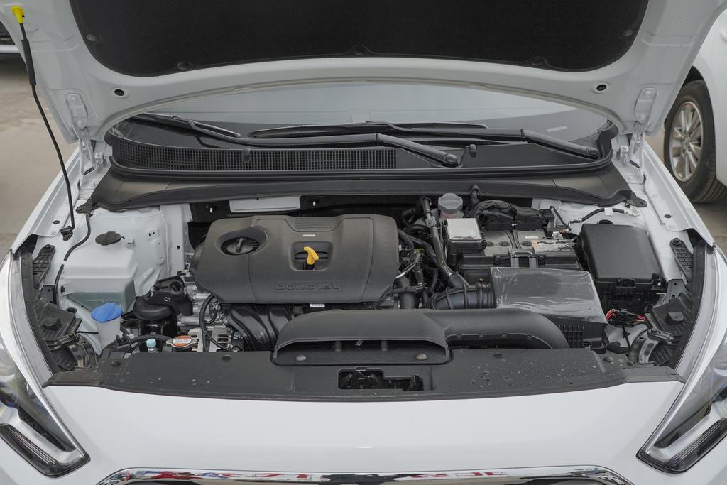 现代名图是b级入门车,保值率高紧凑型车排名