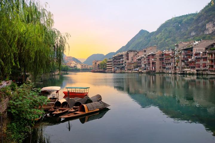 避暑的7个最佳城市,夏天一定要去的十大避暑古镇