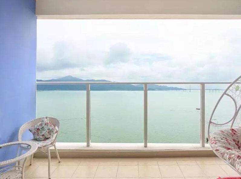 媲美三亚的海滩,可媲美三亚的海滨城市