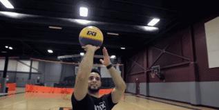 篮球新手怎样提高投球命中率,篮球技巧收藏夹