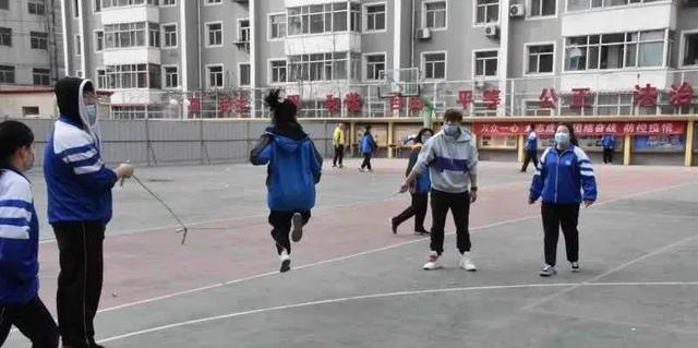 愿你不负青春努力学习前进,愿你不负青春不辜负大学四年时光