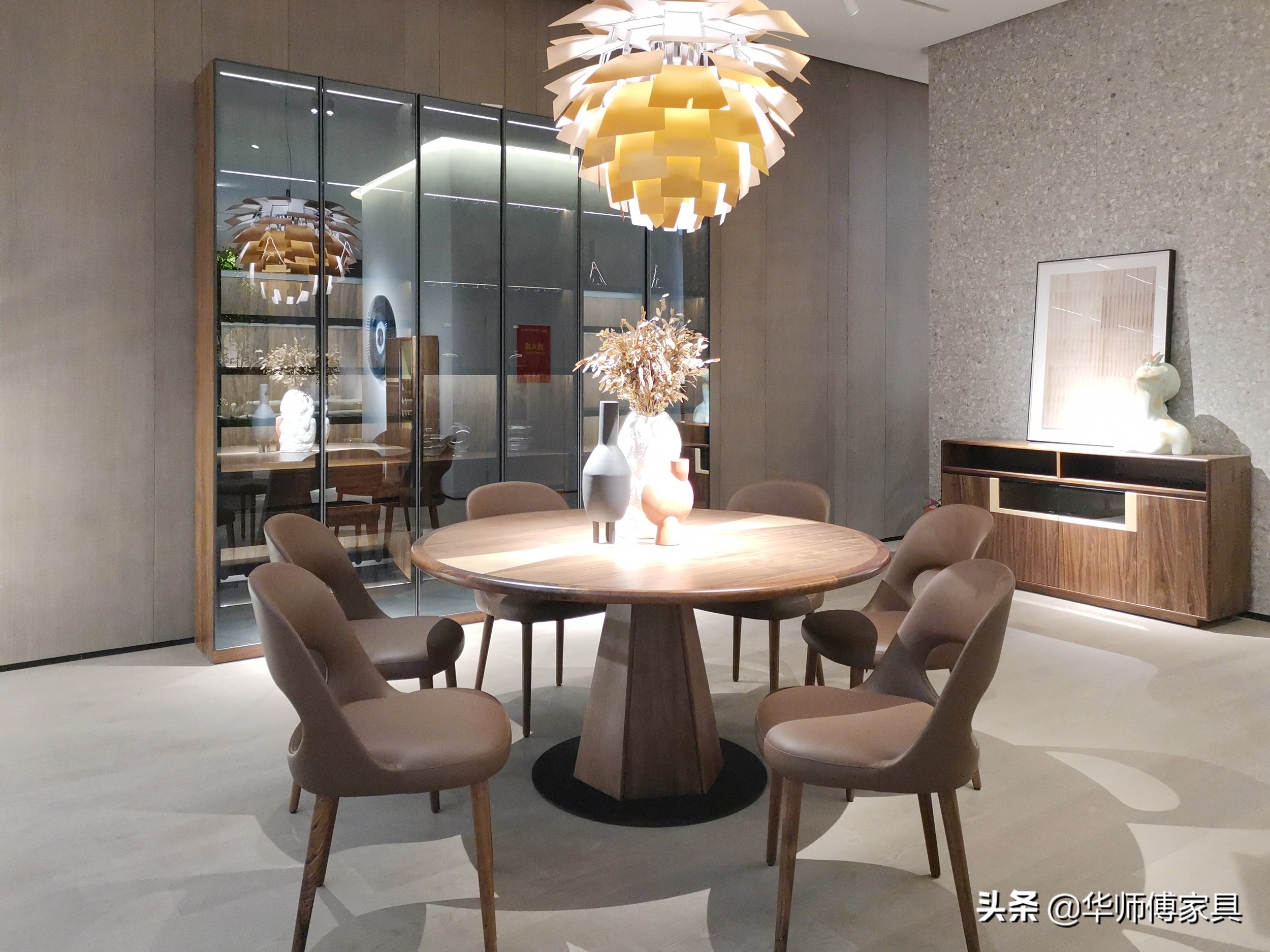 华师傅巅峰时期颜值,华老师高光时刻