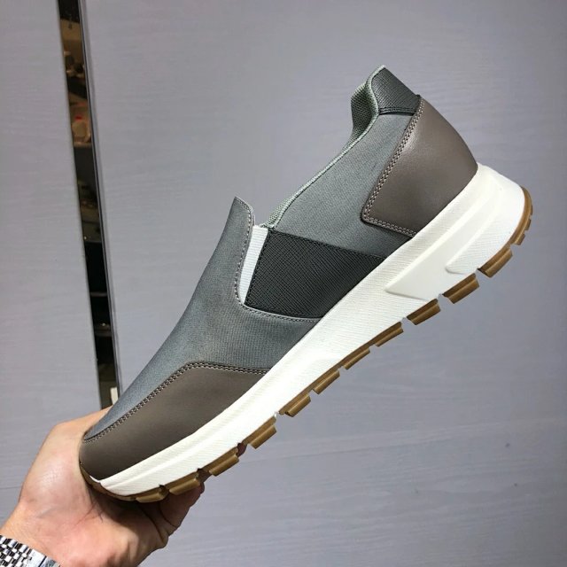 普拉达低帮休闲运动鞋,普拉达慢跑鞋男