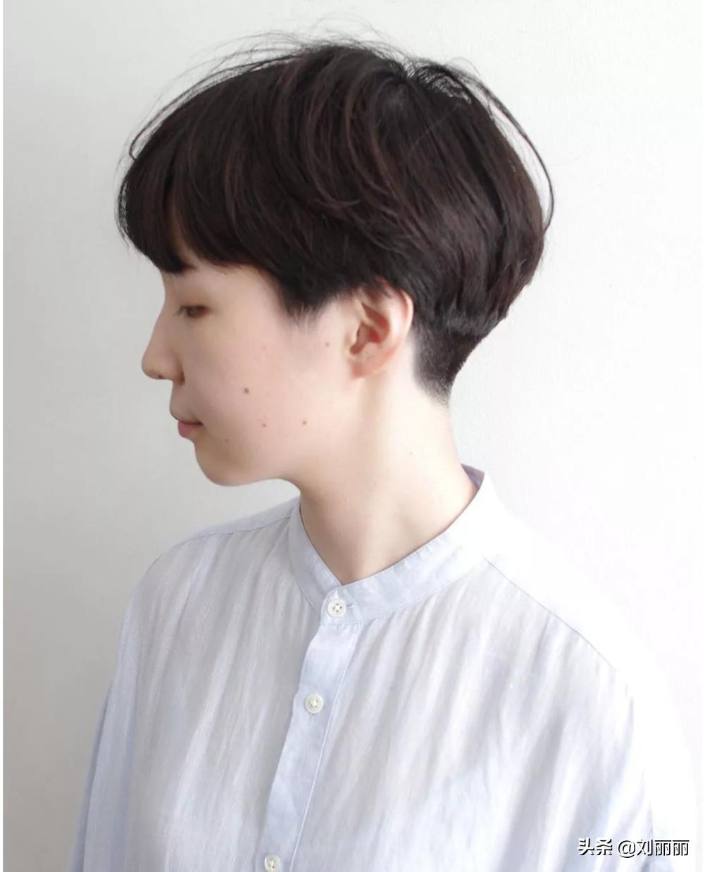 女生短发别针造型,所有女生剪完不用打理的减龄短发