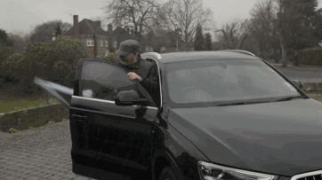 折叠反向伞带手电筒,伞自动折叠照明