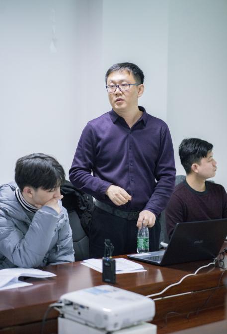 如何让码农直通CTO？探访百战卓越班的衡水中学模式