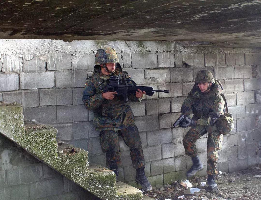 格洛克手枪手感,最强手枪格洛克