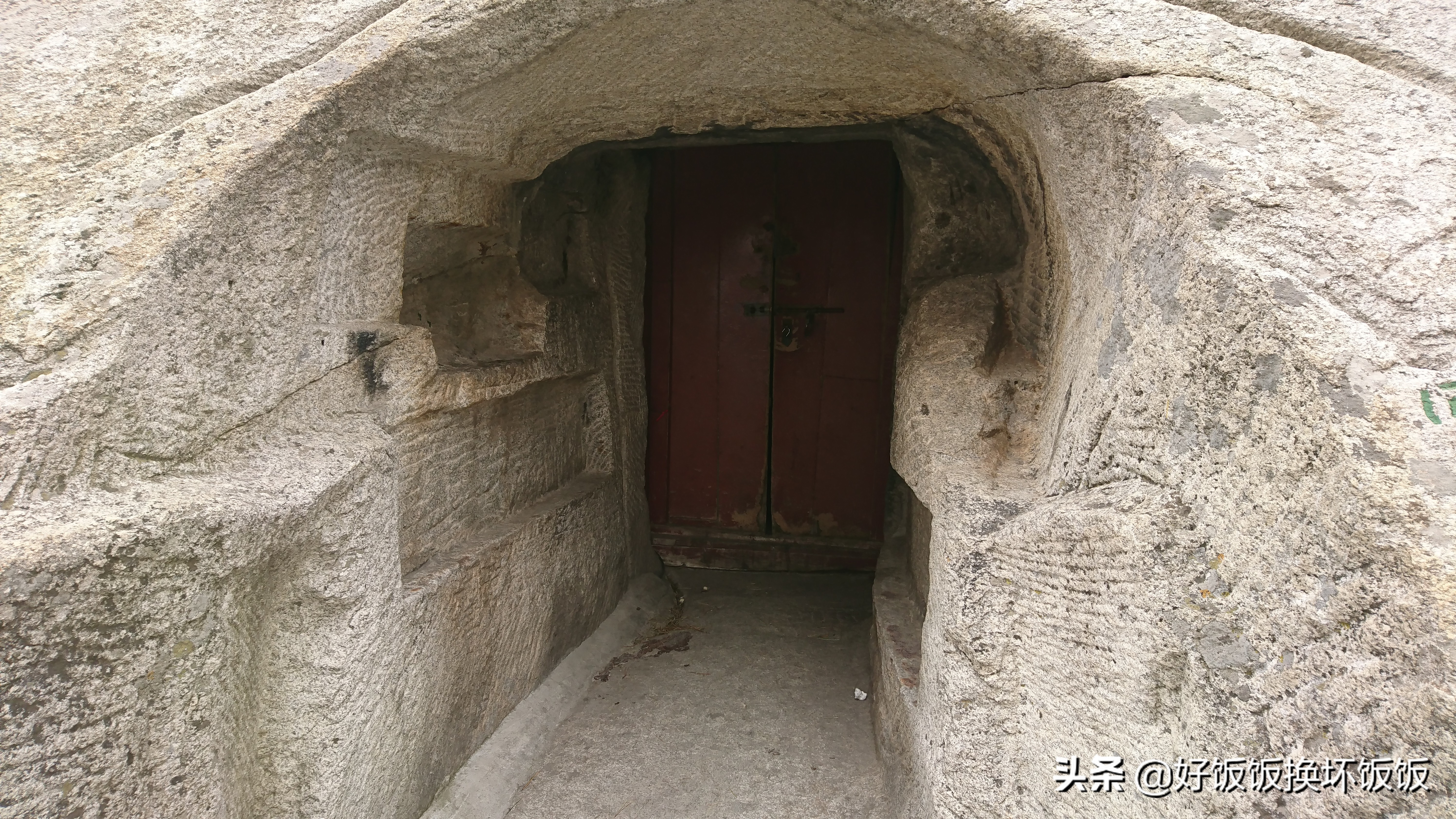 华山站到华山北峰怎么走,华山西峰到华山北峰山路怎样