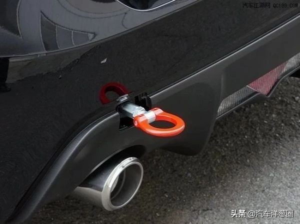 车出事故了拖车自己还去吗,车子坏了拖车会拖到哪里