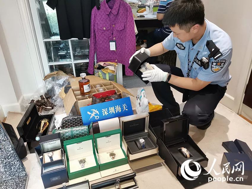 月赚300万的骗局,月入20万假代购被抓