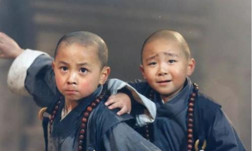 有黑帮背景明星,哪些明星有黑道背景