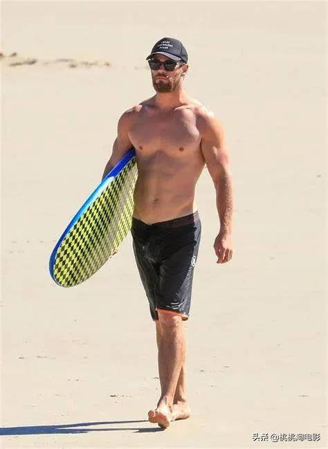 锤哥雷神克里斯海姆斯沃斯,锤哥克里斯ins