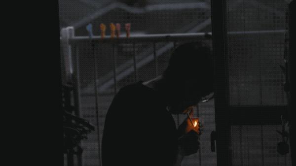 日本每年3万人自杀,韩星自杀成风…他探访3大自杀圣地,让人心惊