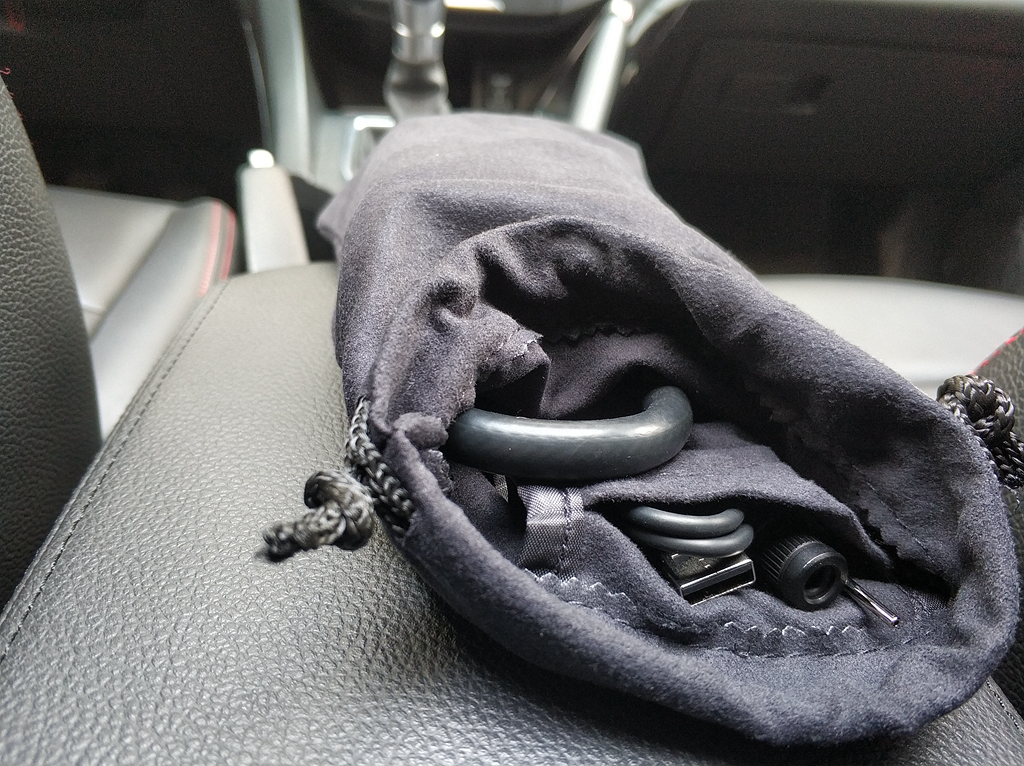 米家充气宝给电动车真空轮胎充电,小米米家充气宝怎么给汽车充气