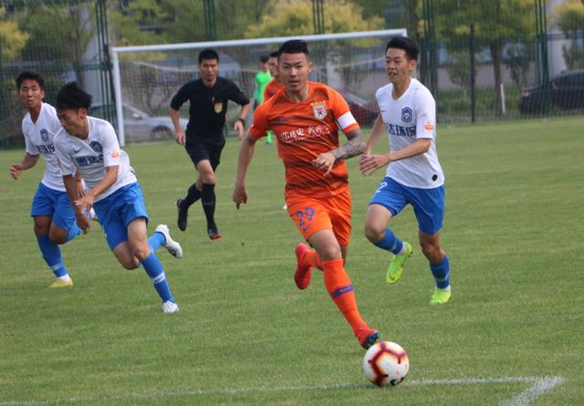 艾克森高拉特国足归化,归化球员艾克森