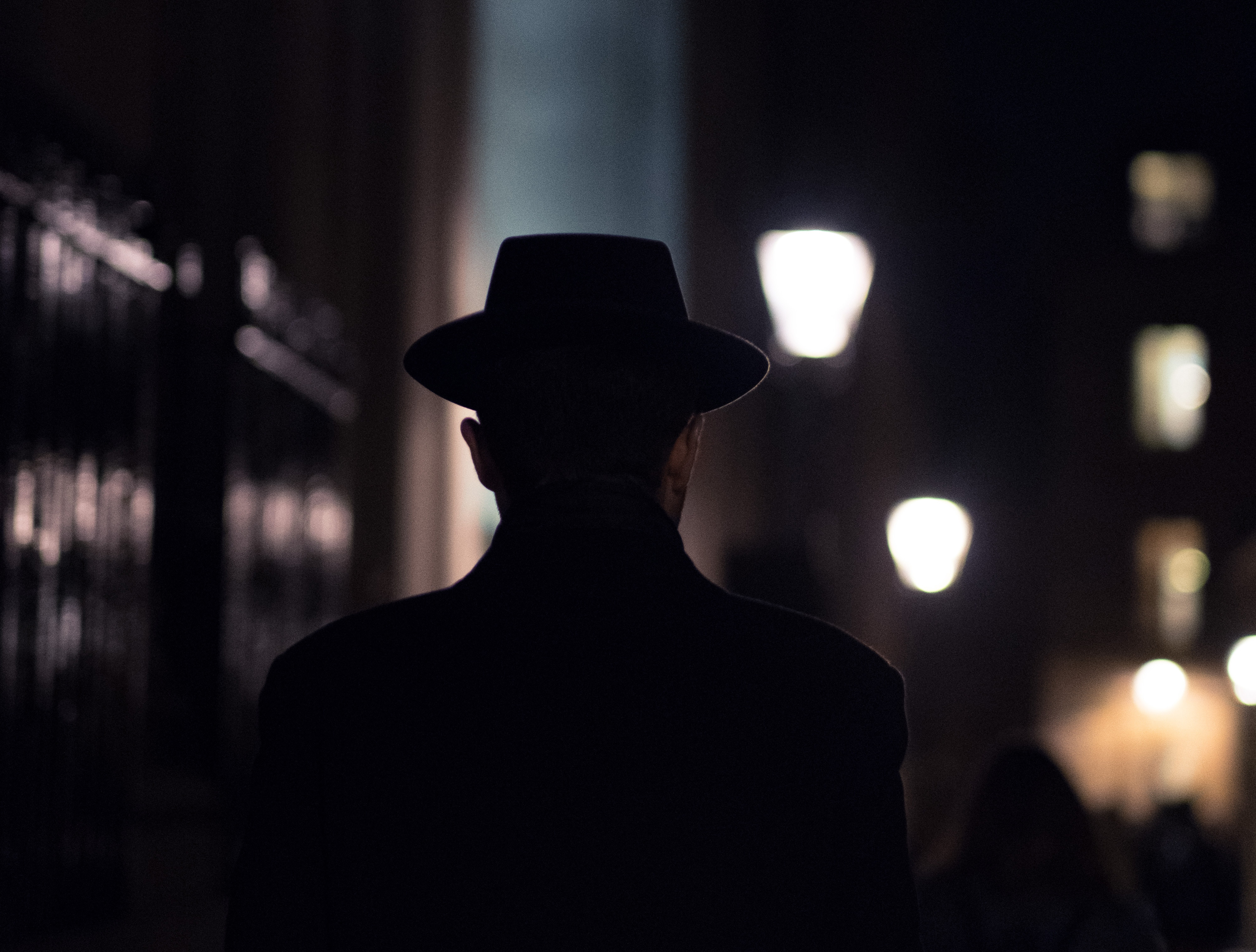 007系列经典背景音乐,最新一部007电影的主题曲