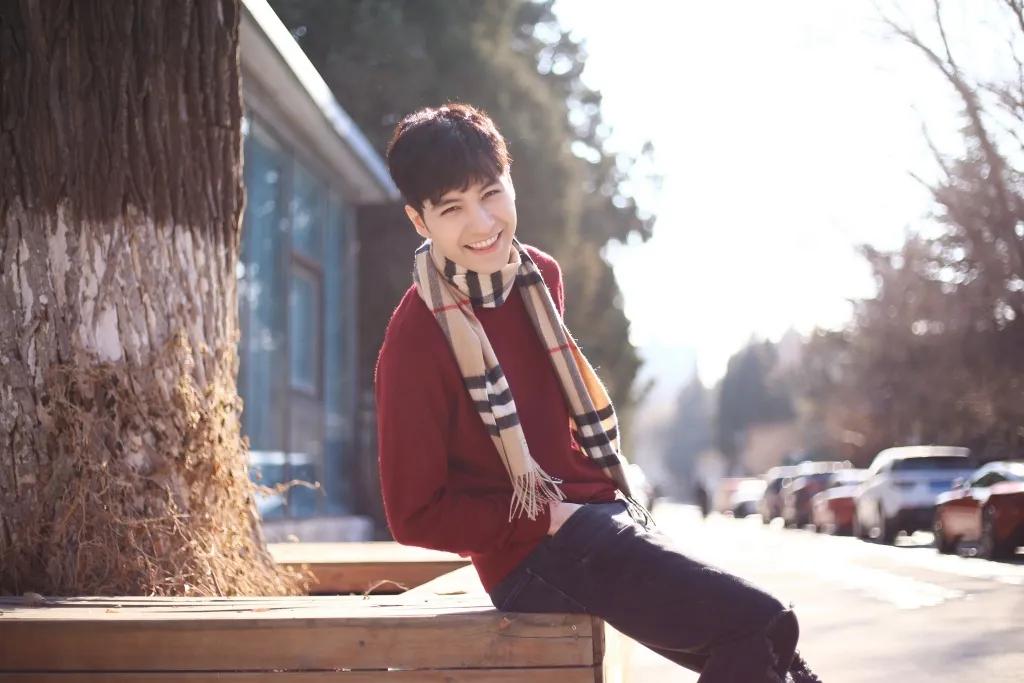 中国人民大学最帅留学生！一开口东北话十级：哎呀妈呀，老帅了