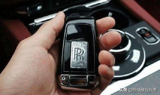 两把车钥匙丢了怎么配新钥匙,汽车的两把钥匙都丢了怎么办