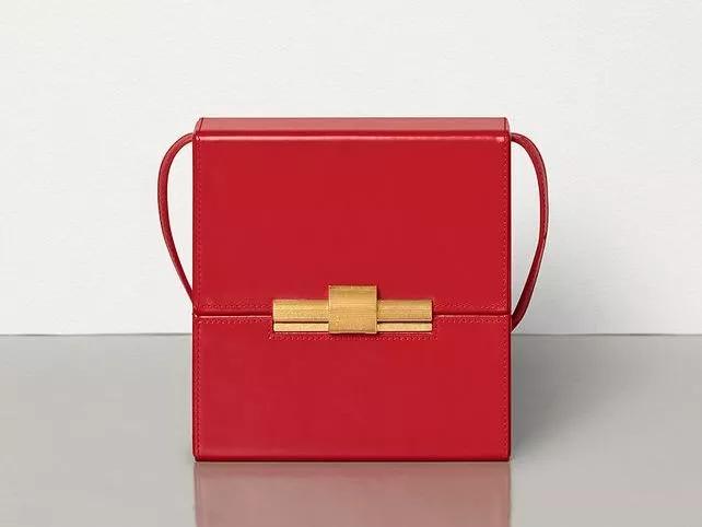 乔欣到底多有钱,乔欣到底有多少风衣