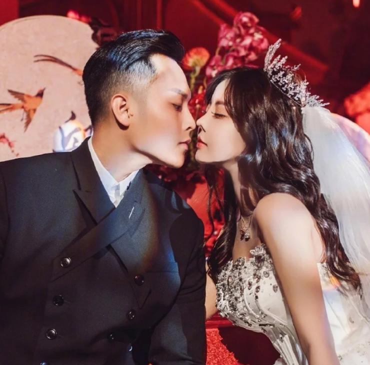 22岁女网红怀孕,21岁女网红怀孕