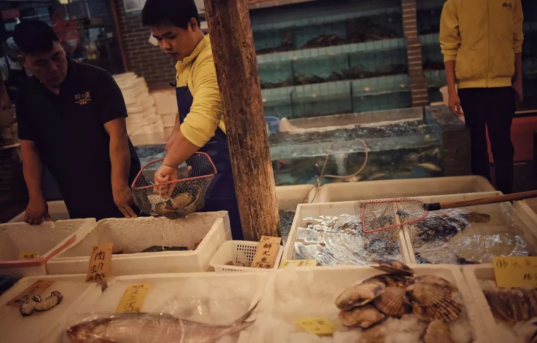 在顺德，如果有一分钟胃空了，算我输