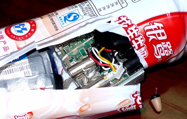 作弊耳机米粒大小没什么稀奇的，这都是作弊界的常规操作了