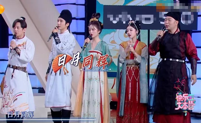 何炅退出快本出道26年,何炅离开快本后做什么