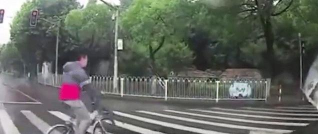 汽车降温蜂窝坐垫,夏季车坐垫降温方法