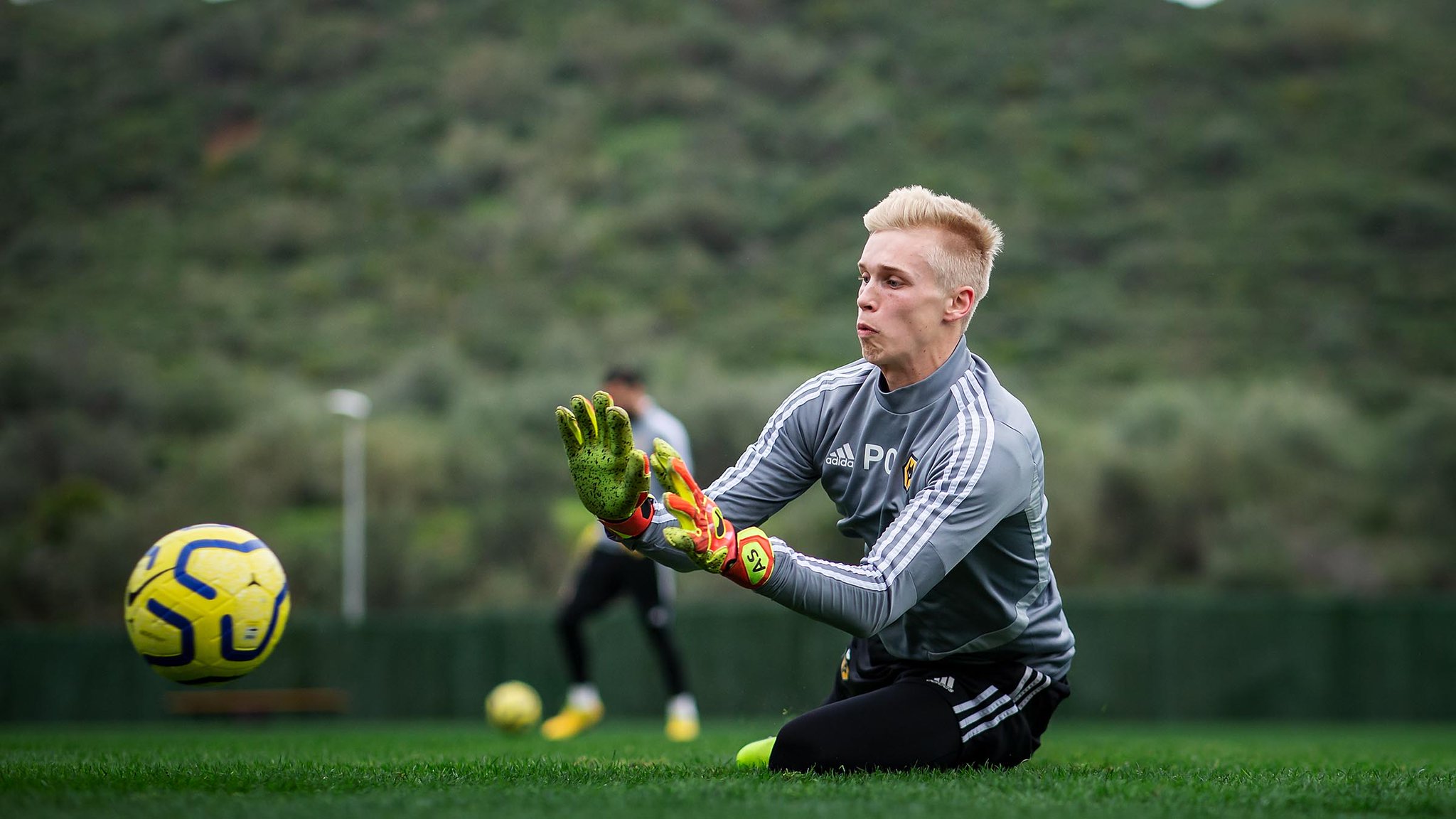 英超巨人杀手狼队,巨人杀手狼队