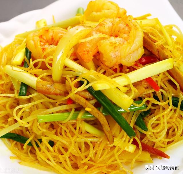 星洲炒米粉做法分享，火爆港式茶餐厅的菜，味道一流