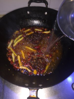 火锅鱼不用火锅底料,喜欢吃火锅又不能吃辣的