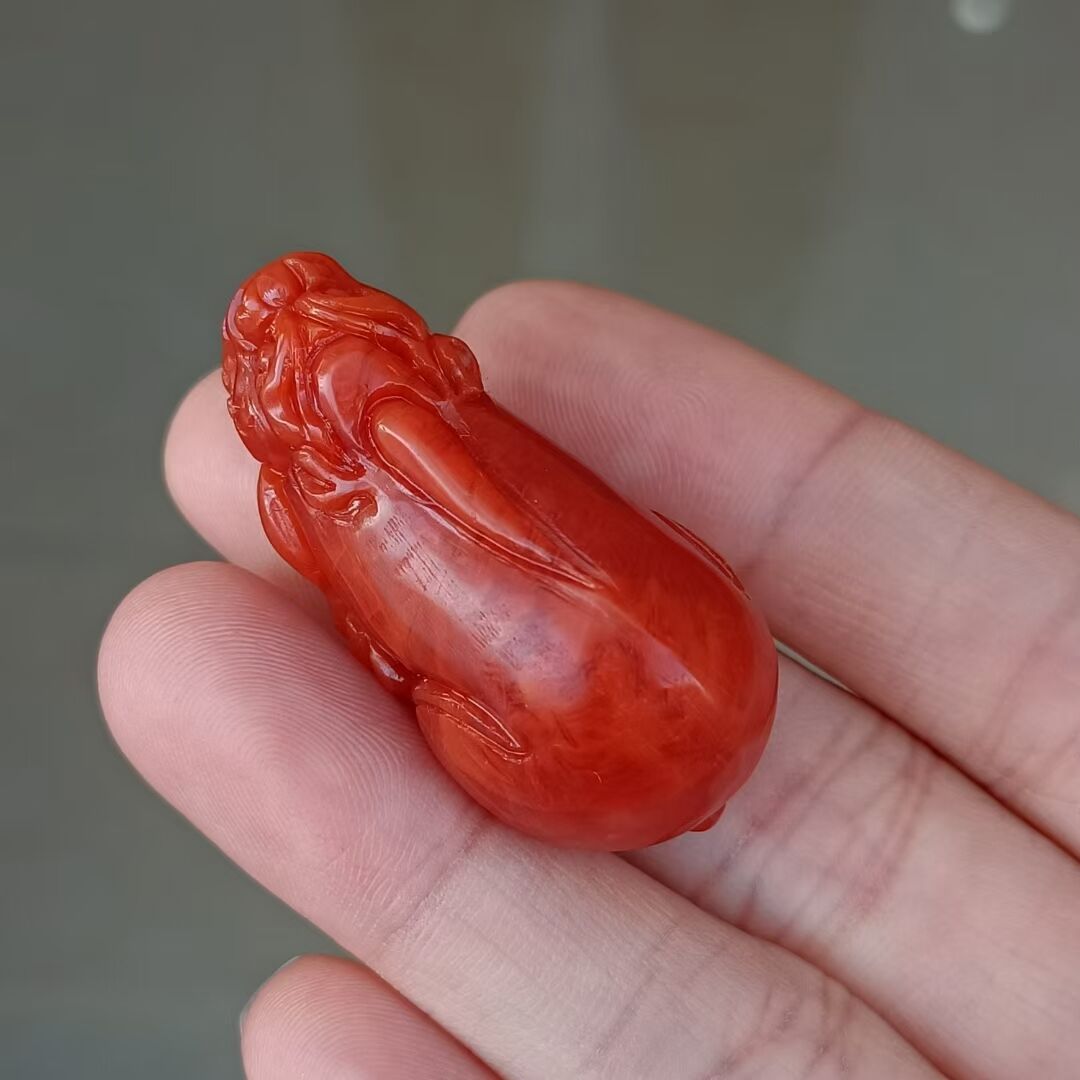 什么手串对自己的运气比较好,2024本命年带什么手串