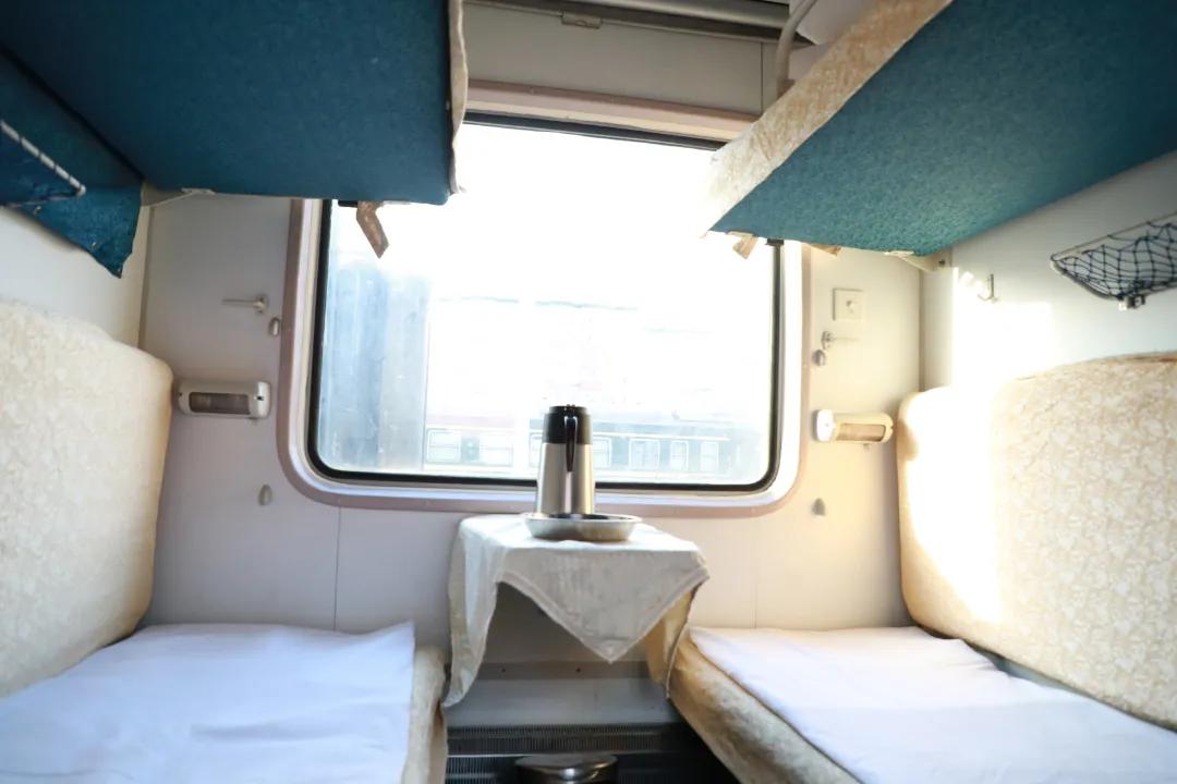 高速列车小知识,高速磁悬浮列车更多的知识