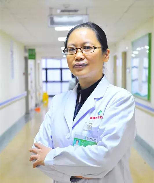 六旬大妈被查出肿瘤,大妈把红肿当湿疹后确诊癌症